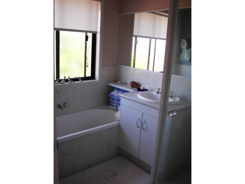 19/5 Chantelle Circuit, Coral Cove QLD 4670