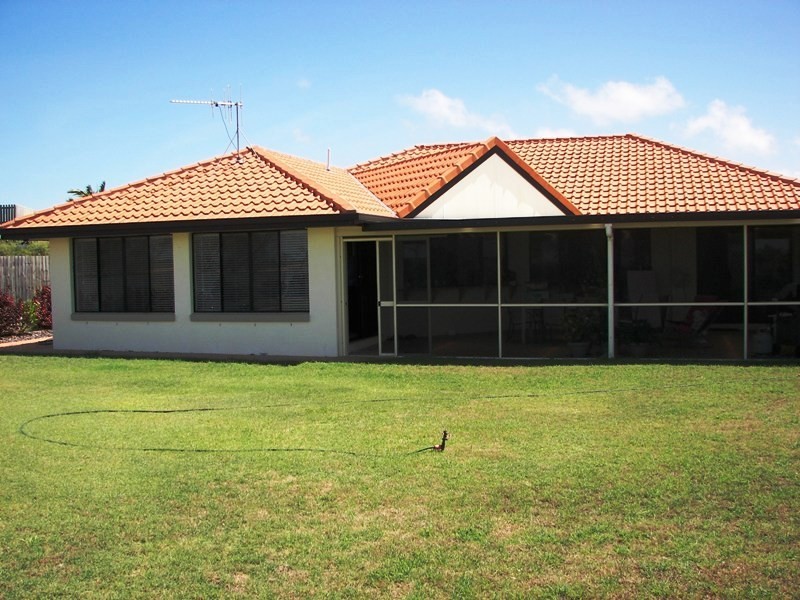 19/5 Chantelle Circuit, Coral Cove QLD 4670