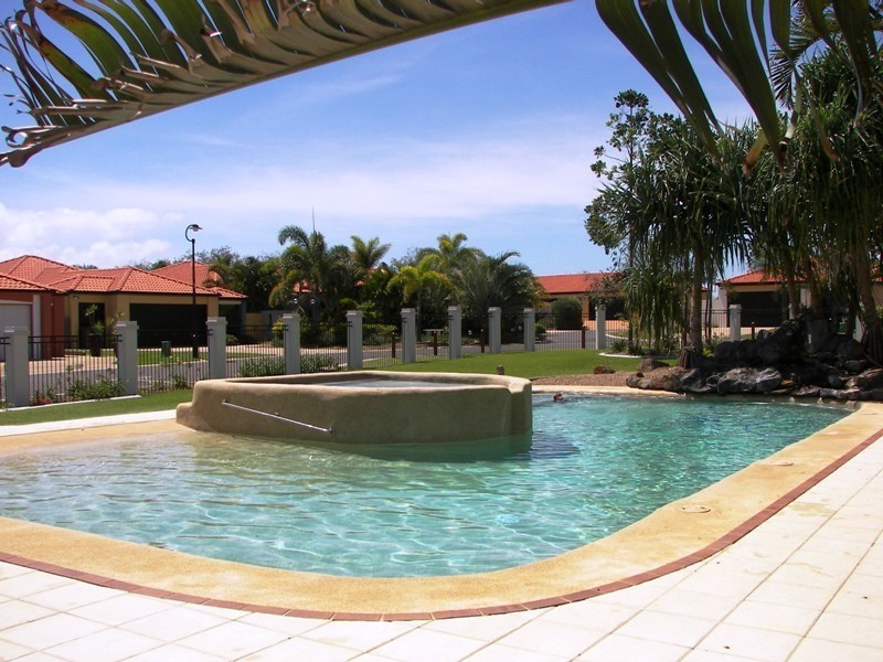 19/5 Chantelle Circuit, Coral Cove QLD 4670