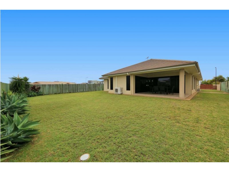 4 Chantilly Street, Bargara QLD 4670