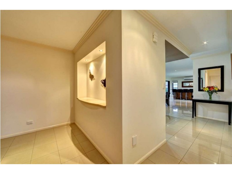 4 Chantilly Street, Bargara QLD 4670