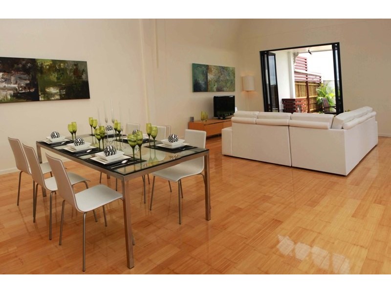 2/10 Trinity Close, Bargara QLD 4670