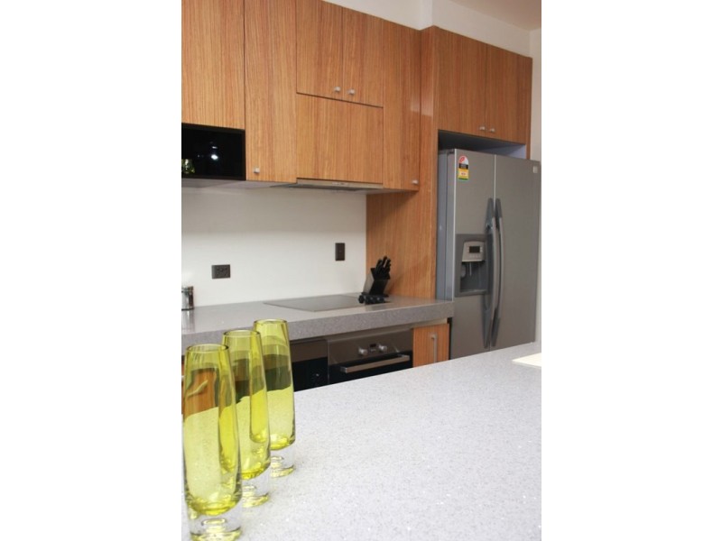 2/10 Trinity Close, Bargara QLD 4670