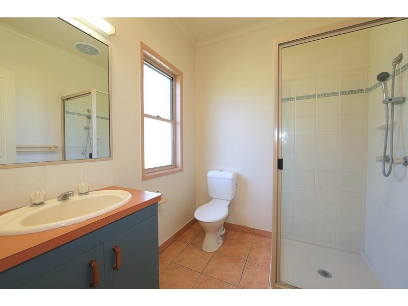 8 Coral Court, Bargara QLD 4670