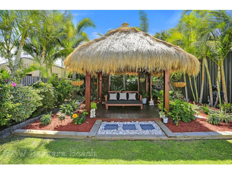 16 Dooley Street, Bargara QLD 4670