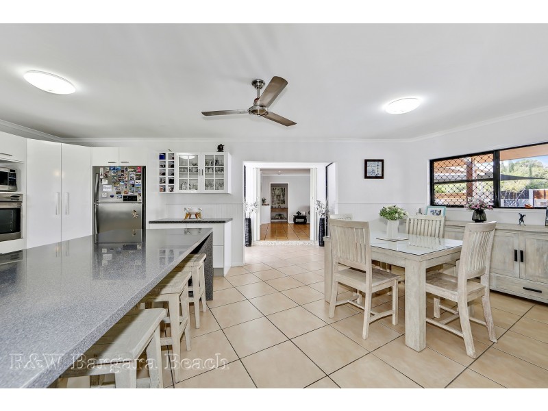16 Dooley Street, Bargara QLD 4670