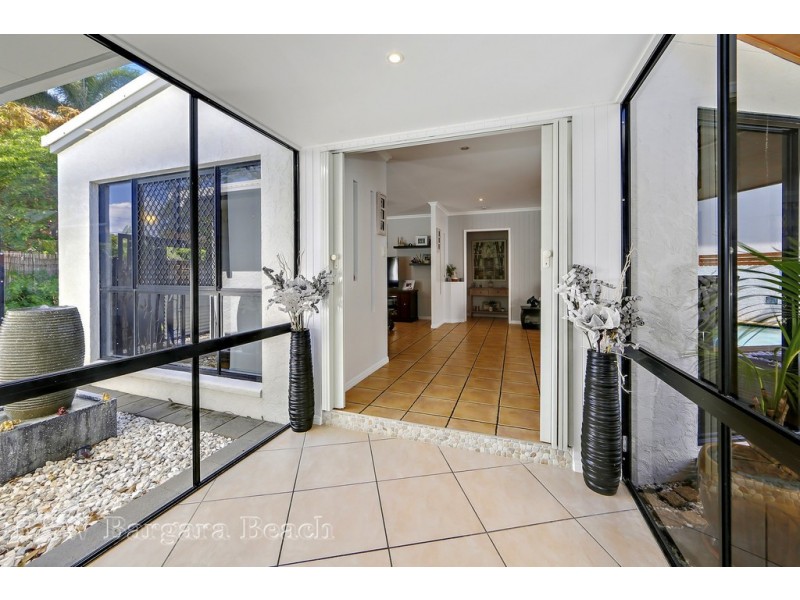 16 Dooley Street, Bargara QLD 4670