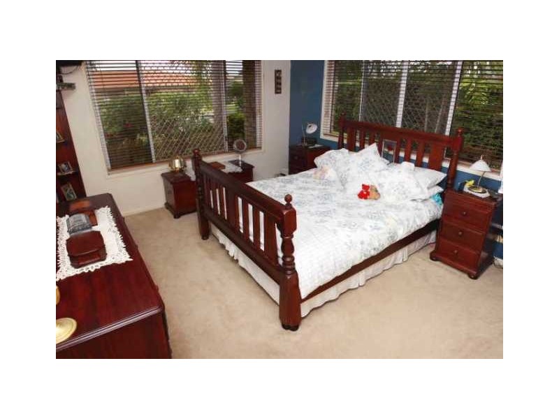 8 Forbes Court, Avoca QLD 4670