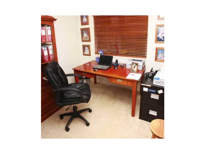 8 Forbes Court, Avoca QLD 4670