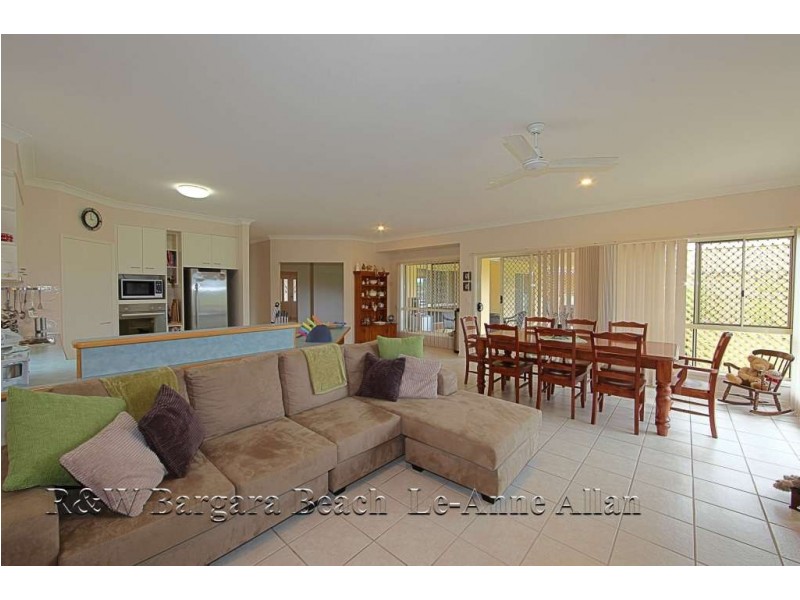 House 11, 5 Robert John Circuit, Coral Cove QLD 4670