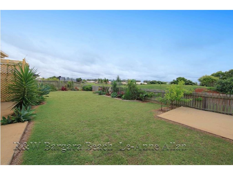 House 11, 5 Robert John Circuit, Coral Cove QLD 4670