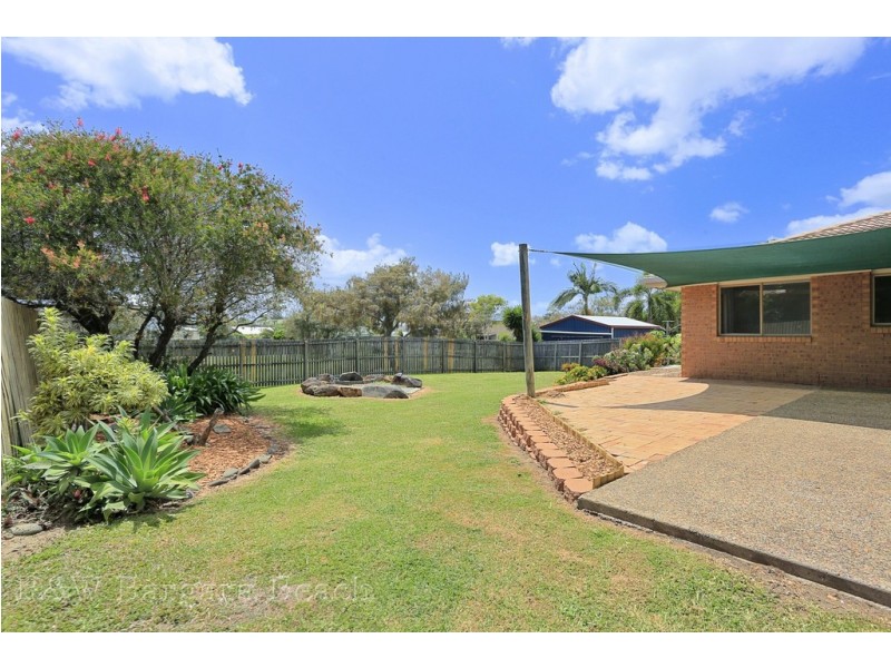 8 Shoreline Crescent, Bargara QLD 4670