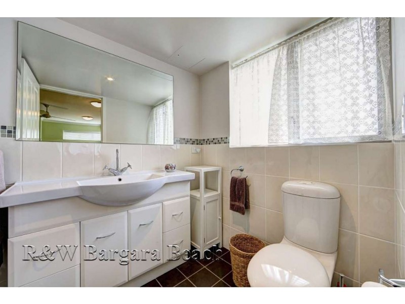 Unit 1, Seascape, 56 Holland Street, Bargara QLD 4670