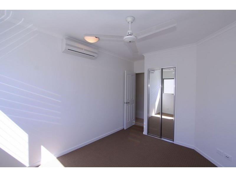 Unit 3 Seascape, 56 Holland Street, Bargara QLD 4670