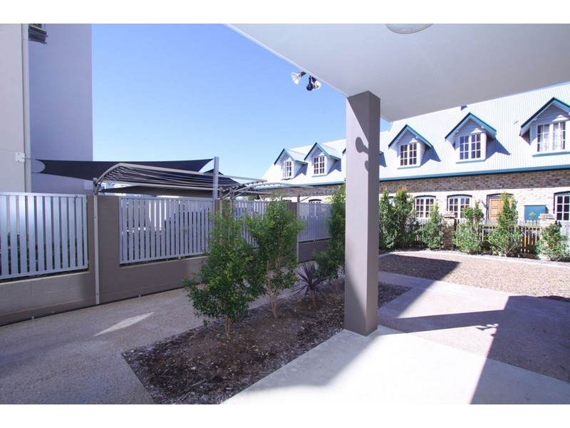 Unit 3 Seascape, 56 Holland Street, Bargara QLD 4670