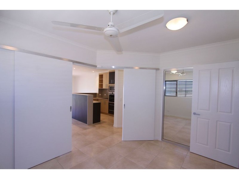 Unit 8 Seascape, 56 Holland Street, Bargara QLD 4670