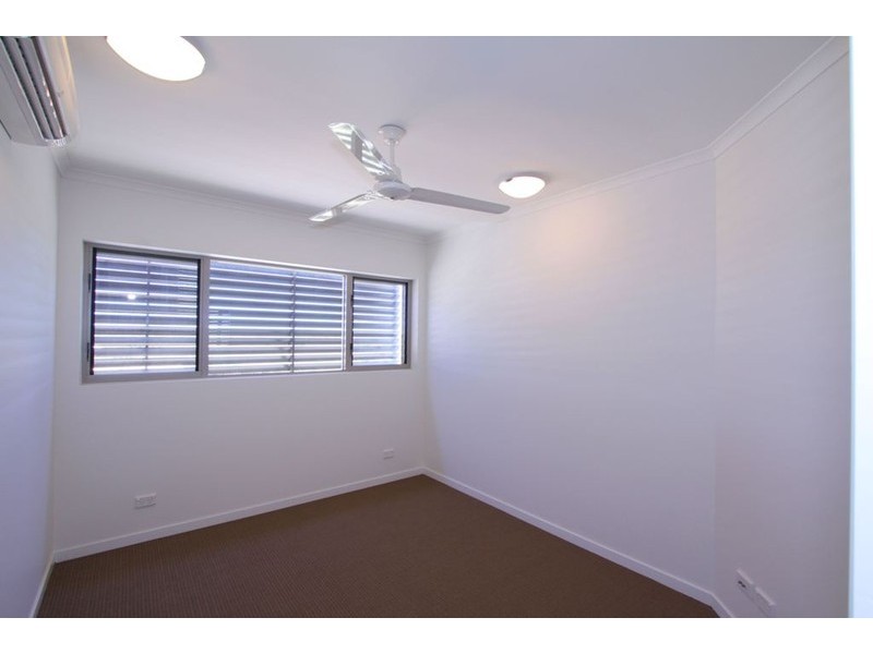 Unit 8 Seascape, 56 Holland Street, Bargara QLD 4670