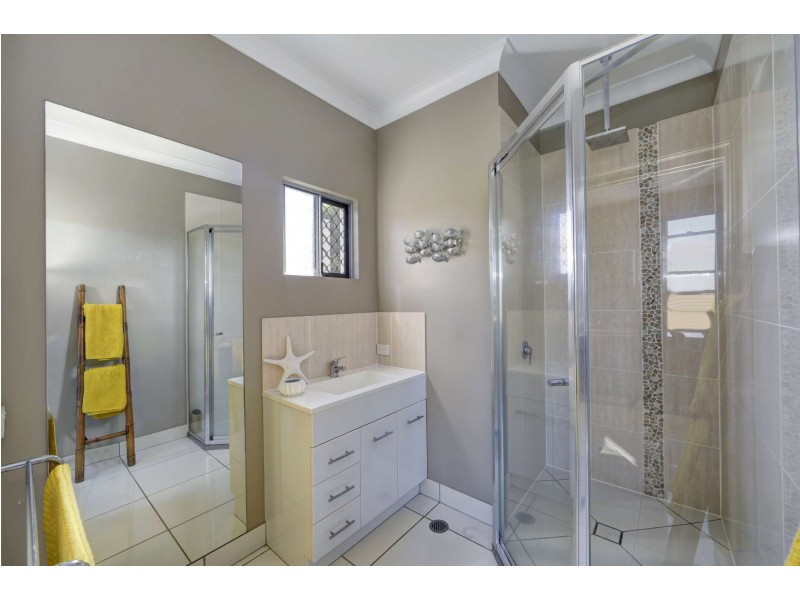 35 Mary Fox Street, Innes Park QLD 4670