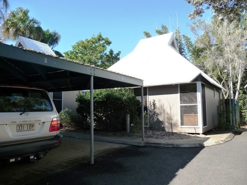 Unit 2 Kellys Beach Resort,10 Trevors Road, Bargara QLD 4670