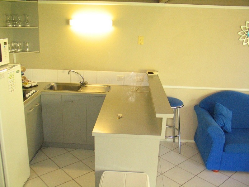 Unit 13 Kellys Beach Resort, 10 Trevors Road, Bargara QLD 4670