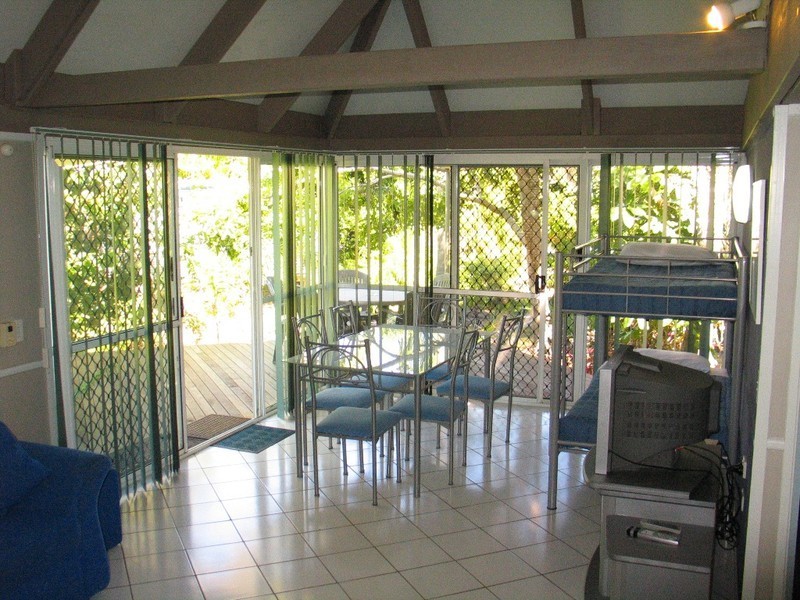 Unit 13 Kellys Beach Resort, 10 Trevors Road, Bargara QLD 4670