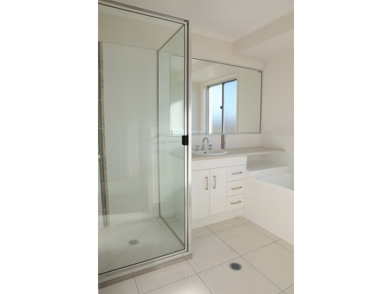 118 Fairway Drive, Bargara QLD 4670