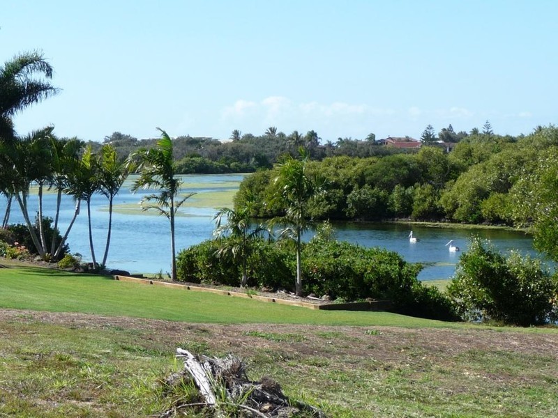 105 Fairway Drive, Bargara QLD 4670