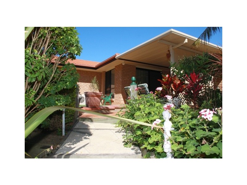 48 Linden Crescent, Qunaba QLD 4670