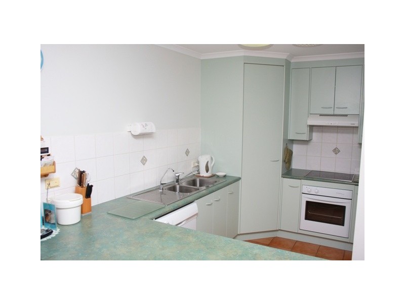48 Linden Crescent, Qunaba QLD 4670