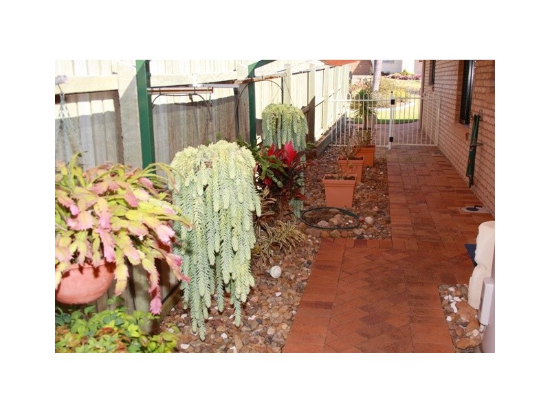 48 Linden Crescent, Qunaba QLD 4670