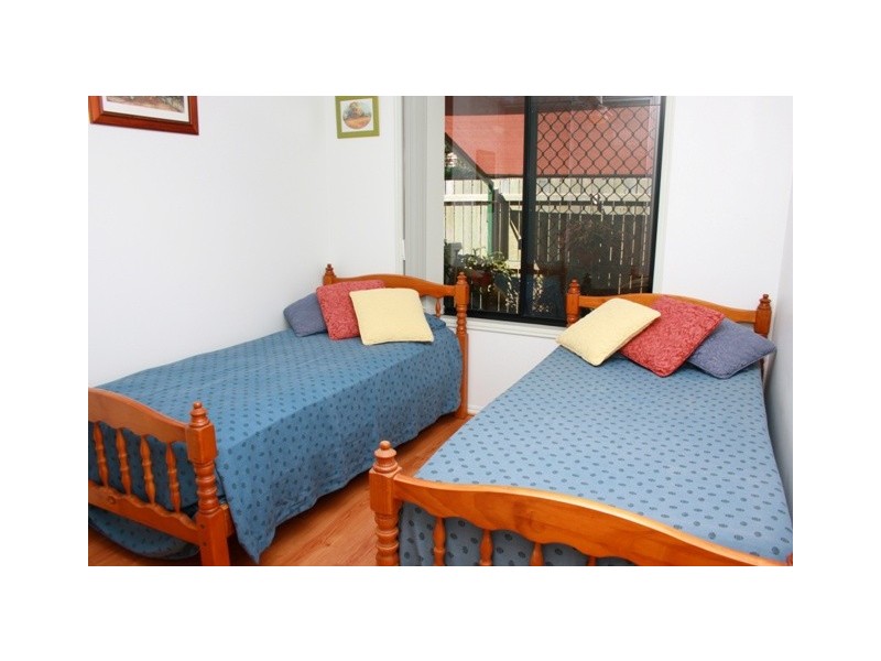 48 Linden Crescent, Qunaba QLD 4670
