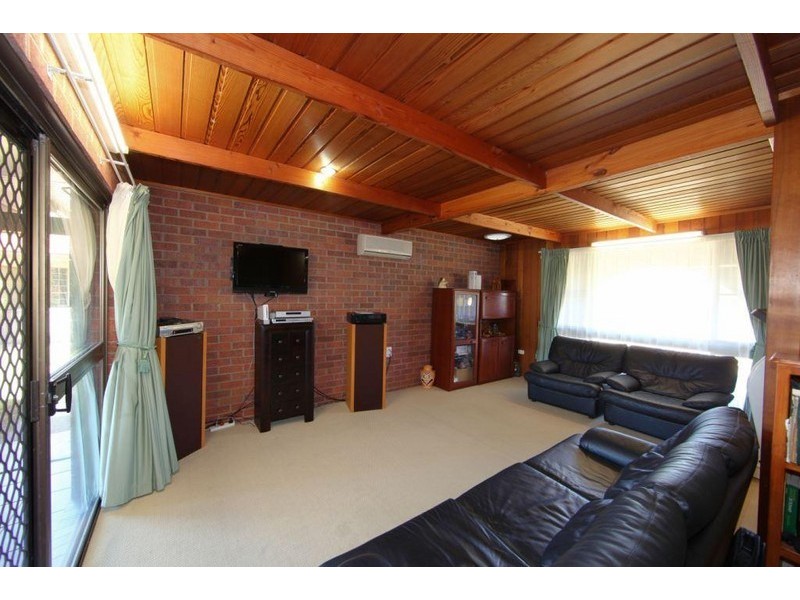 35 Fairway Drive, Bargara QLD 4670