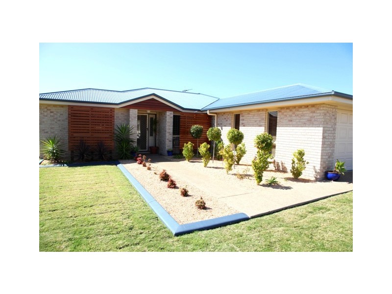 17 Explorers Way, Bargara QLD 4670