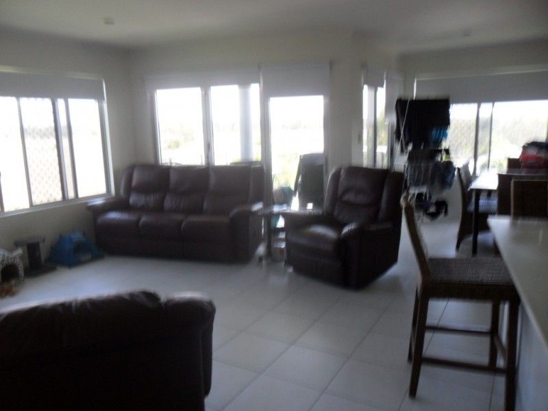 8, 6 McDougall Street, Bargara QLD 4670