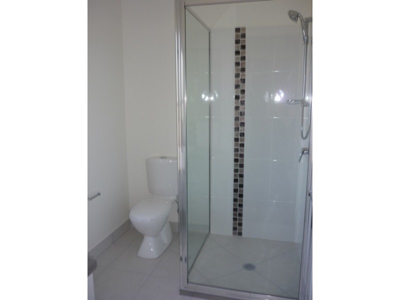 8, 6 McDougall Street, Bargara QLD 4670