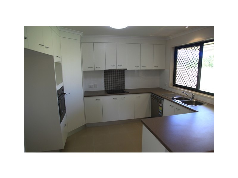 137 Fairway Drive, Bargara QLD 4670