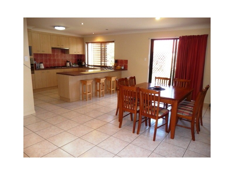 13 Belmonte Drive, Coral Cove QLD 4670