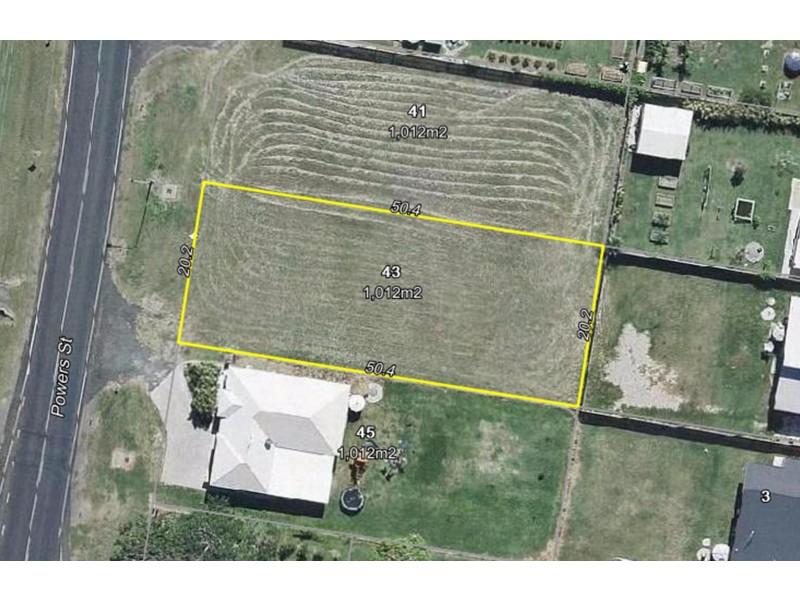 43 Powers Street, Burnett Heads QLD 4670