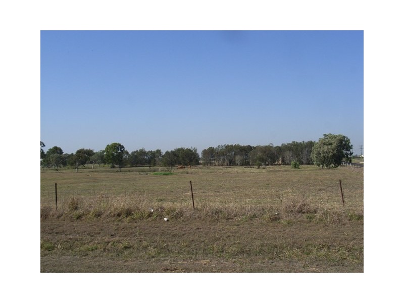 44 Hermans Road, Burnett Heads QLD 4670