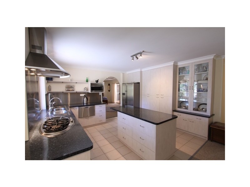 14 Tara Street, Innes Park QLD 4670