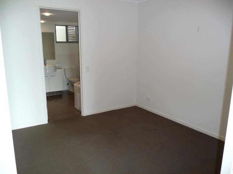 Unit 210 The Point, 23 Esplanade, Bargara QLD 4670