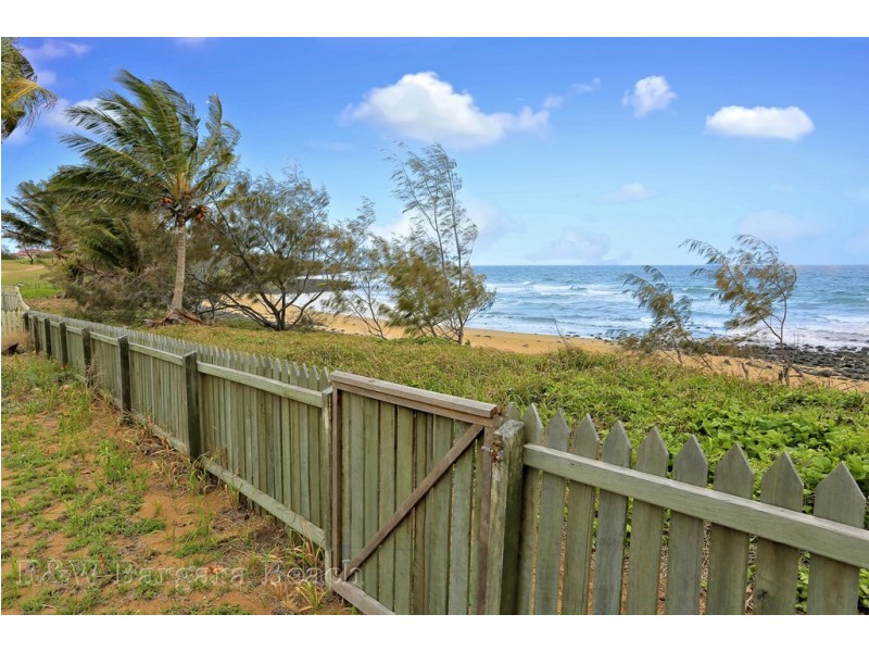 3 Chantelle Circuit, Coral Cove QLD 4670
