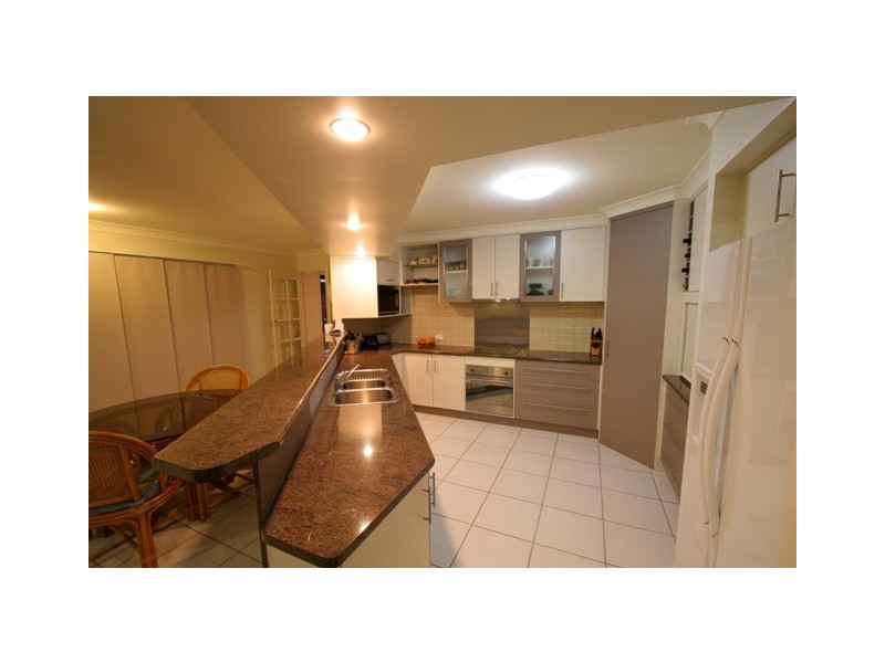 211 Barolin Esplande, Coral Cove QLD 4670