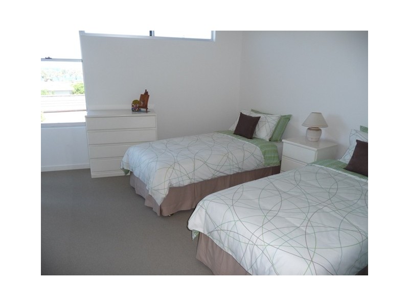 Apartment 3, The View, 33 Esplanade, Bargara QLD 4670