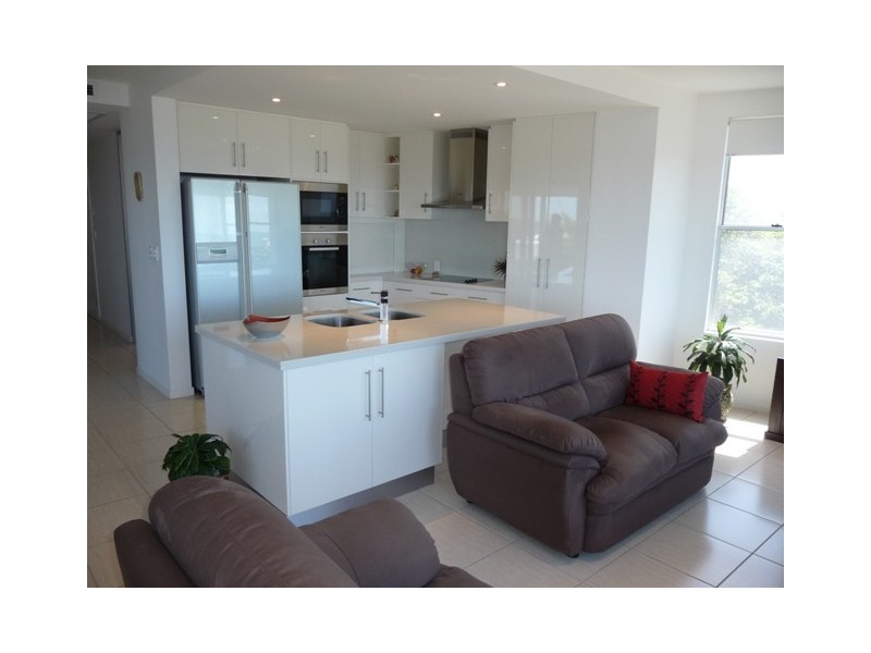 Apartment 3, The View, 33 Esplanade, Bargara QLD 4670