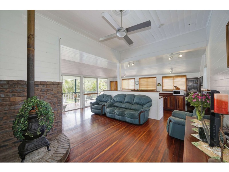 11 Tanner Street, Bargara QLD 4670