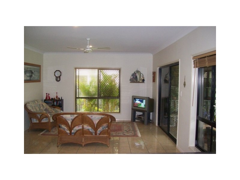 239 Barolin Esplanade, Coral Cove QLD 4670