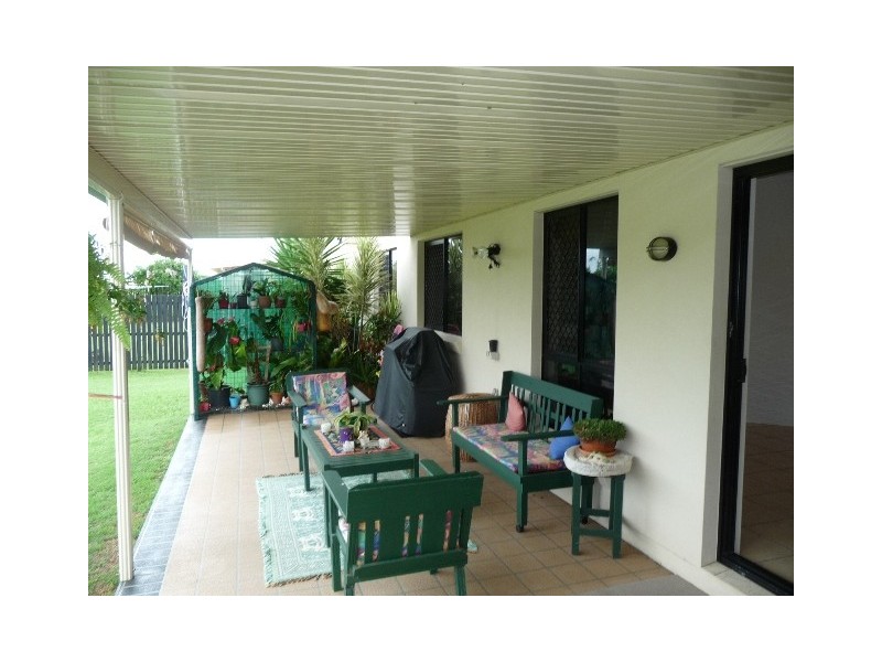 239 Barolin Esplanade, Coral Cove QLD 4670