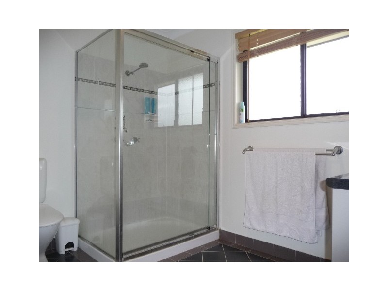 239 Barolin Esplanade, Coral Cove QLD 4670