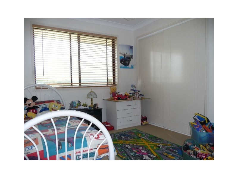 239 Barolin Esplanade, Coral Cove QLD 4670